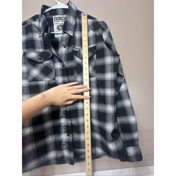 NWOT DIXXON Mickey Black & White Plaid Flannel Button Up Shirt Men's Medium - Picture 9 of 11